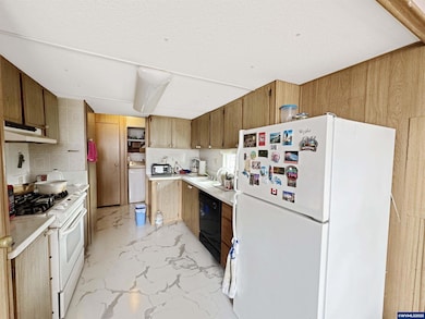 5422 Portland Rd NE unit 8 Rd NE, Salem, OR 97305 - photo 4