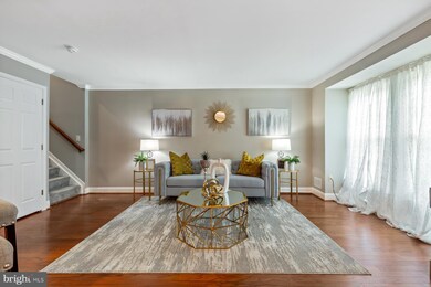 9218 Deer Crossing, Lorton, VA 22079 - photo 4