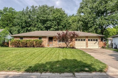 6530 Larsen Ln, Shawnee, KS 66203 - photo 3