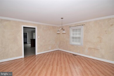 3852 Irongate Ln, Bowie, MD 20715 - photo 4