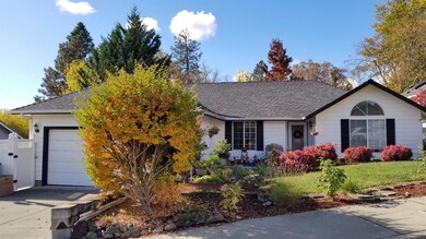 34 SW Leonard St, Grants Pass, OR 97526 - photo 3