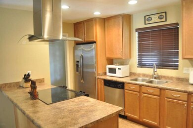 Kitchen 1