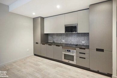 unlisted-address, New York, NY 10013 - photo 4