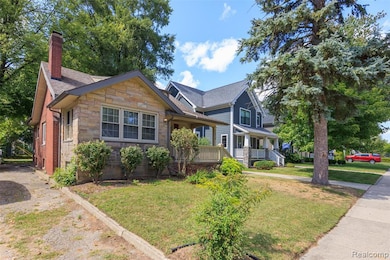 1212 Wyandotte Ave, Royal Oak, MI 48067 - photo 2