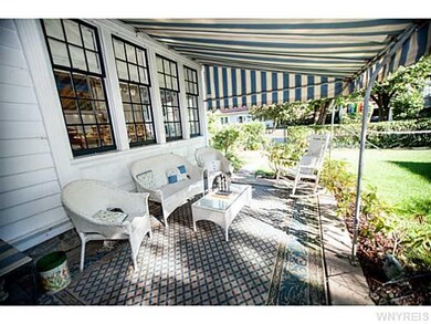 Porch - Open