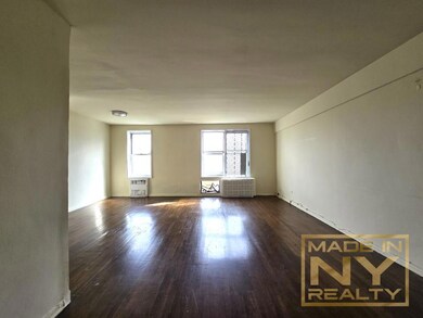 61-15 43rd Ave unit 7M, Woodside, NY 11377 - photo 4