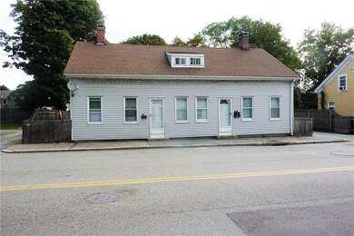 724 Dyer Ave, Cranston, RI 02920 - photo 2