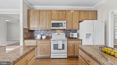 13432 Fieldstone Way, Gainesville, VA 20155 - photo 7