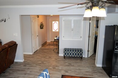 10 Quail Ln, Jacksonville, IL 62650 - photo 5