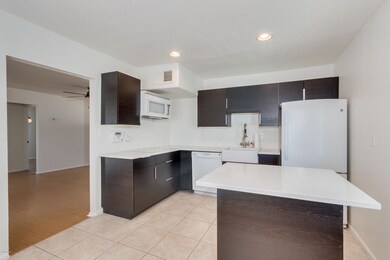 2526 N Mitchell St, Phoenix, AZ 85006 - photo 3