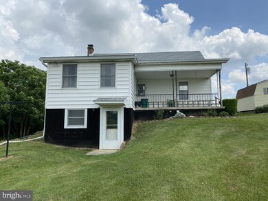 338 Fairmount Ave, Waynesboro, PA 17268 - photo 2