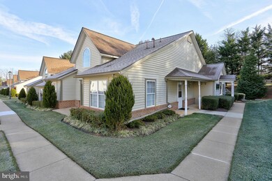 2012 Rudy Serra Dr unit D, Sykesville, MD 21784 - photo 2