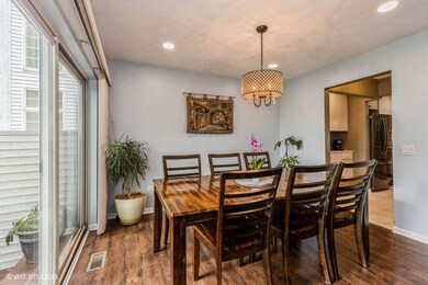 102 Pembroke Cir unit 47C1, Lake Bluff, IL 60044 - photo 6