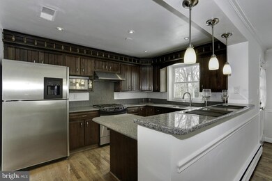 7313 Gordons Rd, Falls Church, VA 22043 - photo 6