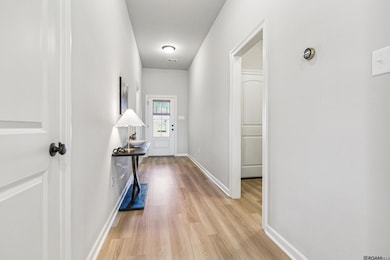 25779 Pristine St, Denham Springs, LA 70726 - photo 2