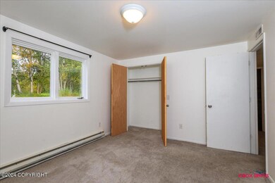 02-12300 E Drift Lane -2