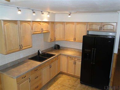 7 Lois Ln, Albany, NY 12211 - photo 4