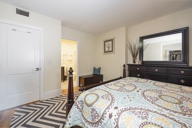 45 Saint Botolph St unit 201, Boston, MA 02116 - photo 7