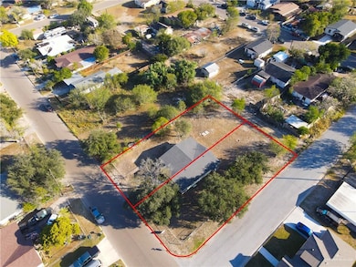 615 Ebony St, San Juan, TX 78589 - photo 4