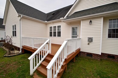 114 Grandifloria Ct, Winterville, NC 28590 - photo 4