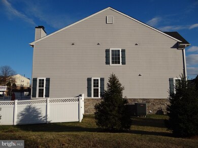 4526 Necker Ave, Nottingham, MD 21236 - photo 5