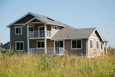 4363 Castlerock Dr, Blaine, WA 98230 - photo 4