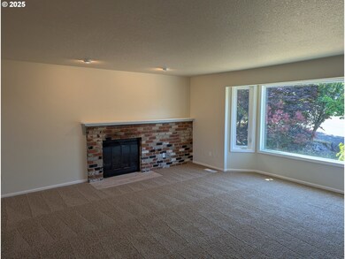 18375 SW Almonte Ct, Beaverton, OR 97007 - photo 2