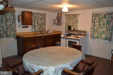 2119 Pine Grove Rd, Fayetteville, PA 17222 - photo 3