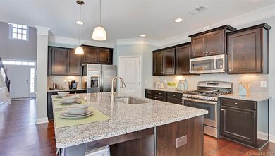 digital similar image