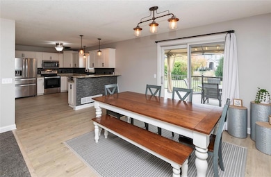 1207 NW Rolling Rock Rd, Ankeny, IA 50023 - photo 7