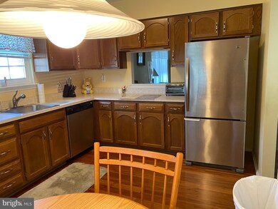 6 Madison Ct, Mount Laurel, NJ 08054 - photo 3