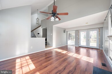 15066 Holleyside Dr, Dumfries, VA 22025 - photo 7