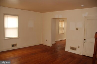 2206 Redthorn Rd, Middle River, MD 21220 - photo 5