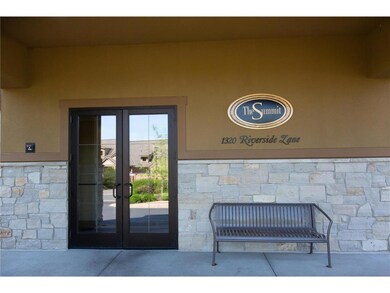 1320RiversideLn_009_sm