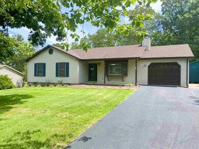 292 Falling Rock Dr, Stuarts Draft, VA 24477 - photo 4