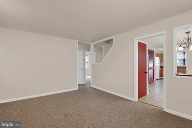 8233 Cornwall Rd, Dundalk, MD 21222 - photo 6