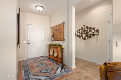 5-Foyer