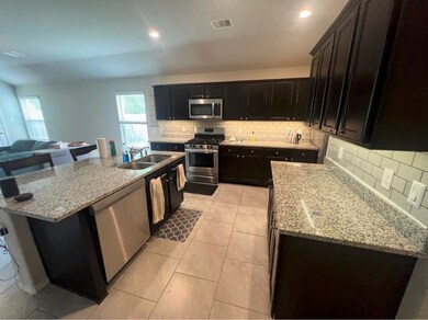 10123 Shagbark Hickory Ct, the Woodlands, TX 77375 - photo 3