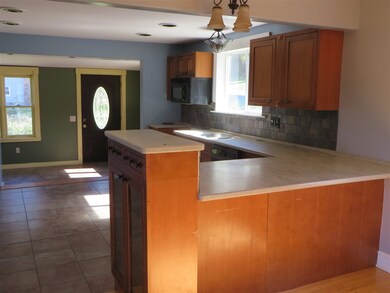 86 Ridgewood Dr, Saint Johnsbury, VT 05819 - photo 6