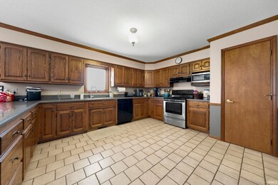 9329 White Shell Dr, Fort Wayne, IN 46804 - photo 6