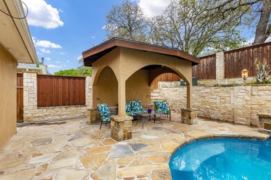 2853 Naples Dr, Hurst, TX 76054 - photo 6