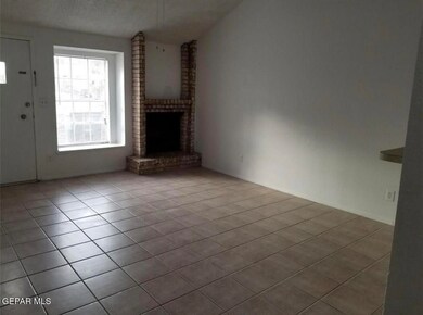 1316 Trudy Elaine Dr unit A, El Paso, TX 79936 - photo 4