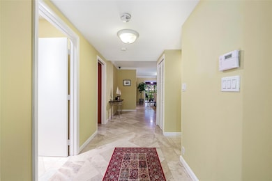 900 Cypress Terrace unit V61, Pompano Beach, FL 33069 - photo 3