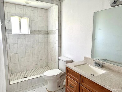 407 W Reid Dr, Donna, TX 78537 - photo 4