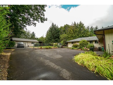 2680 Gloria Dr, West Linn, OR 97068 - photo 4
