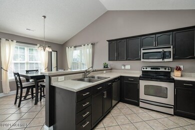 6313 Stapleton Rd, Wilmington, NC 28412 - photo 4