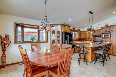 4204 Morris Park Rd, Mc Farland, WI 53558 - photo 5