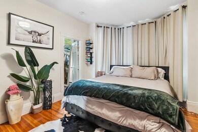 304 Bunker Hill St unit 2, Charlestown, MA 02129 - photo 6