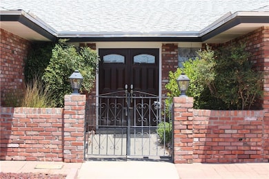 10763 Janway Dr, El Paso, TX 79935 - photo 5