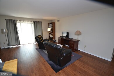 2901 Fallstaff Rd unit 503, Baltimore, MD 21209 - photo 6